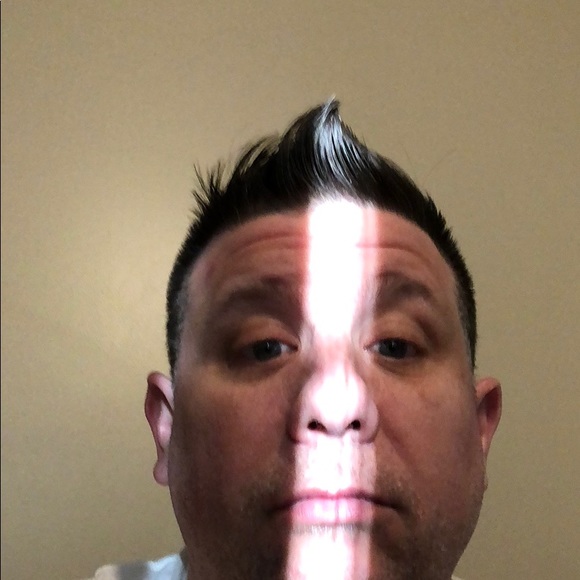 Meet your Posher, Chris - Picture 1 of 1